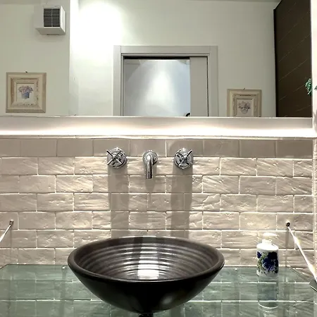 Liberty Townhouse * סיינה