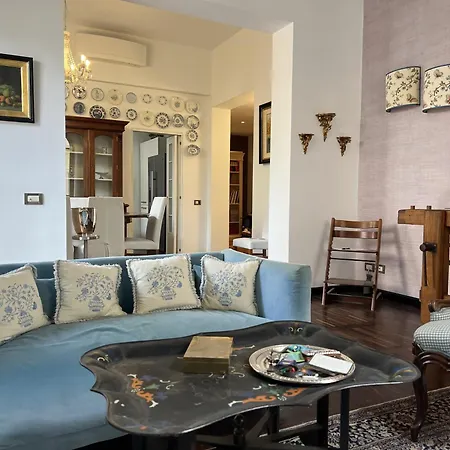 Апартаменты Liberty Townhouse Сиена