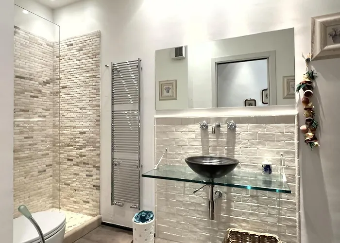 Liberty Townhouse Apartment